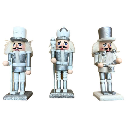 15cm Silver Nutcracker N01386